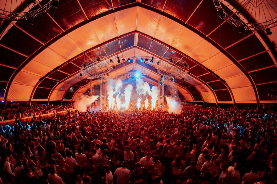 Diego Maciel festival masivo fuego crowd Uruguay