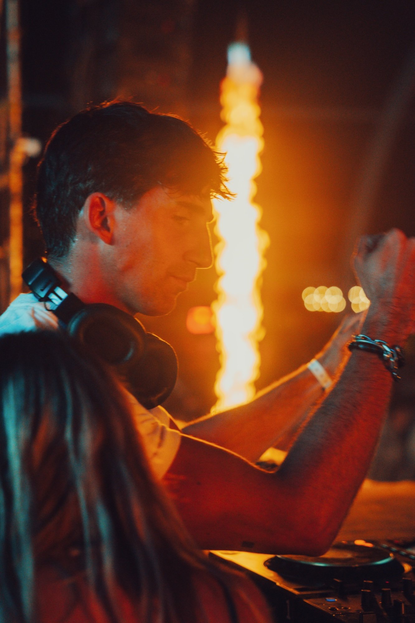 Diego Maciel DJ close-up fuego PIXEL festival Uruguay